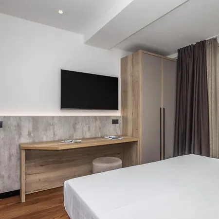 Hotel Garda - Tonelli 4*