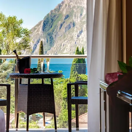 Otel Garda - Tonelli